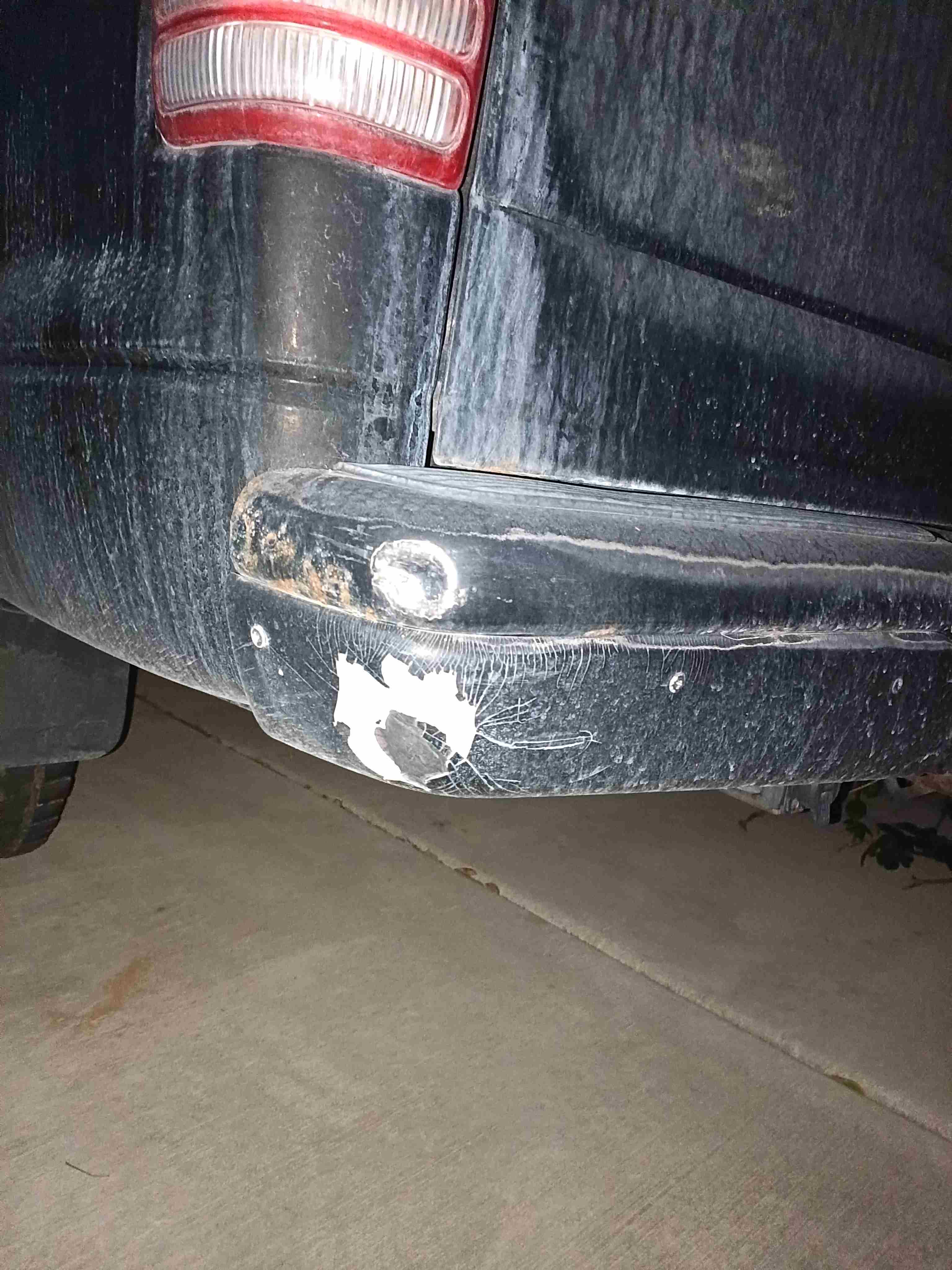 Vehicle damage photo before a caption is added